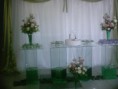 /album/galeria%20de%20fotos%3a%20buffet%20%c3%a3ngela%20martins/a1278505634-79160719-5-locacao-de-colunas-de-vidro-mesas-de-vidro-tapete-material-de-festa-servicos-1278505634-jpg/